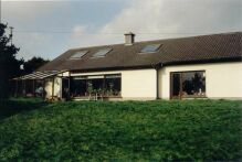 Unser Quartier Adra House