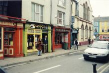 Skibbereen: Blick auf Musikshop